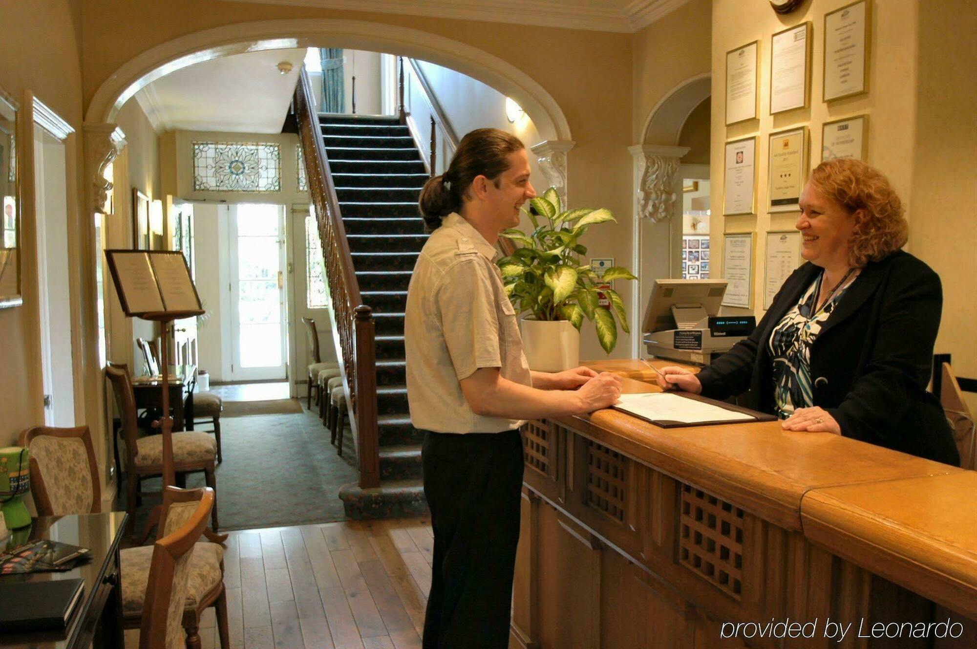 The Lodge Duxford Interior photo